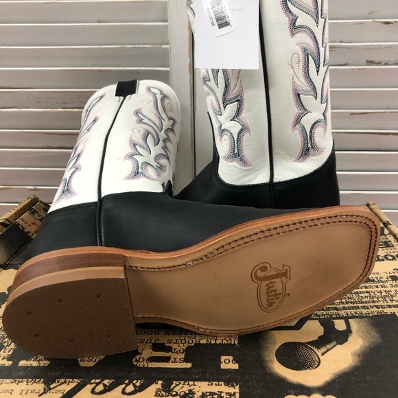 Ladies Justin Square Toe Cowgirl Boot - Picture 4 of 4